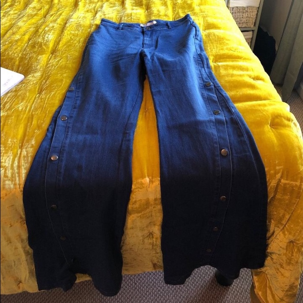 Flare Jeans